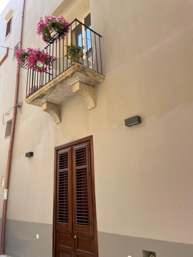 Domus Federiciana Hotel Castellammare del Golfo Exterior foto